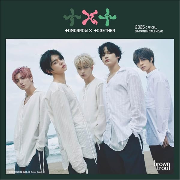 Seventeen OFFICIAL | 2025 7 x 14 Inch Monthly Mini Wall Calendar